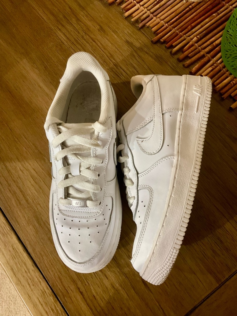 Size 7Y Nike Kids Air Force 1 Sneaker, Youth White/White